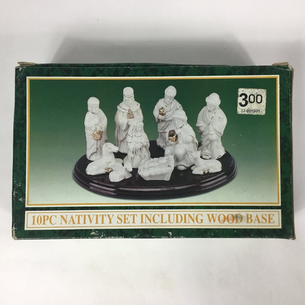 (PO) Vintage JADE COLLECTION, 10pc Nativity set including wood base